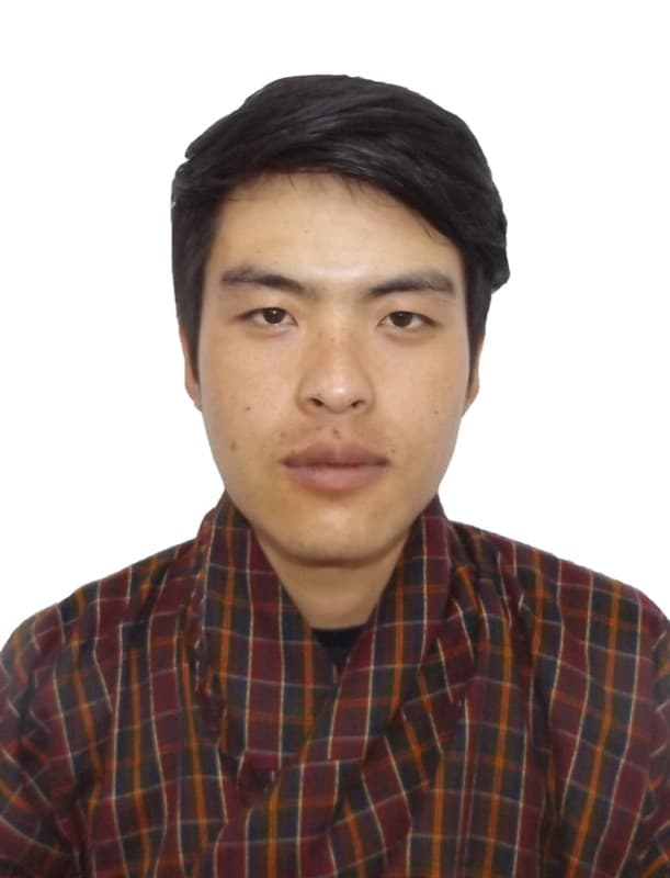 Portrait of Paks